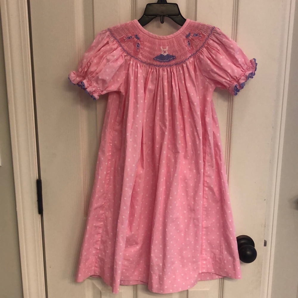 BALLET PRINT SMOCKED DRESS
